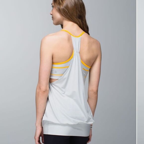 Lululemon Size 4 No Limit Tank‎ Silver Spoon Yellow Stripe - Picture 1 of 9
